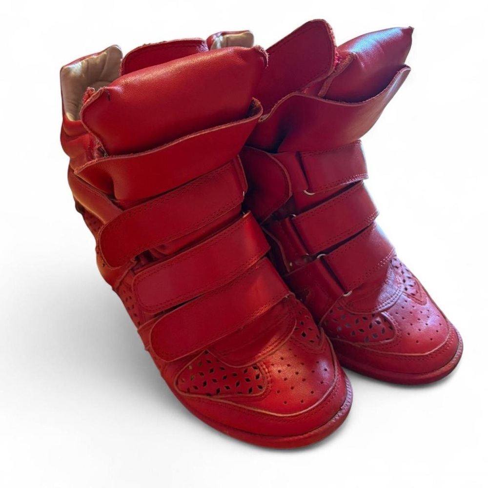 Isabel Marant red wedge sneaker